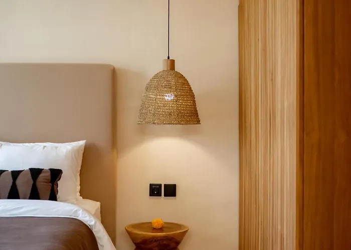Holiday home Warm & Cozy Pool With Modern Comforts *