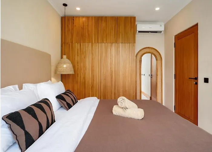 Warm & Cozy Pool With Modern Comforts Holiday home Uluwatu (Bali)